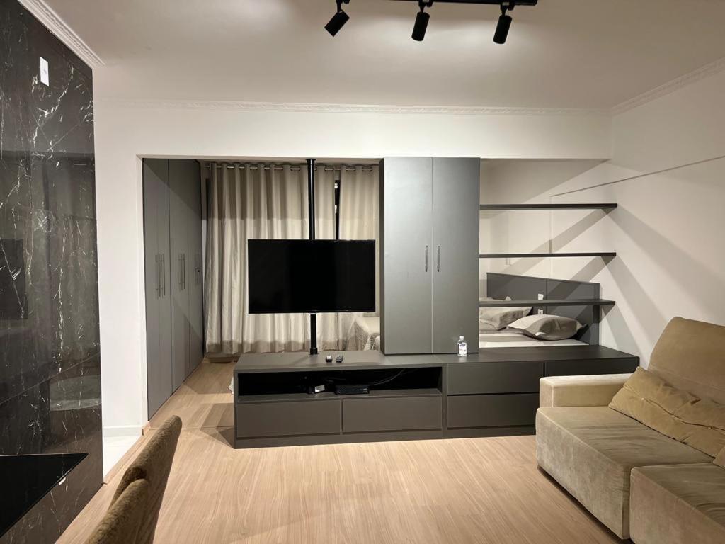Apartamento Para Pessoas De Familia Ou A Negocio, Ap Lindo Aconchegante No Bras Proximo Igreja Mundial,Mercado Municipal, 25 De Marco, Templo Salomao, Metro Dom Pedro Ll, Bancos, Mercado E Etc São Paulo Buitenkant foto