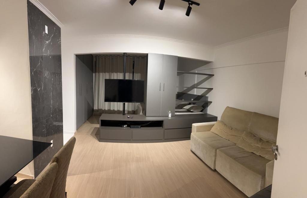 Apartamento Para Pessoas De Familia Ou A Negocio, Ap Lindo Aconchegante No Bras Proximo Igreja Mundial,Mercado Municipal, 25 De Marco, Templo Salomao, Metro Dom Pedro Ll, Bancos, Mercado E Etc São Paulo Buitenkant foto
